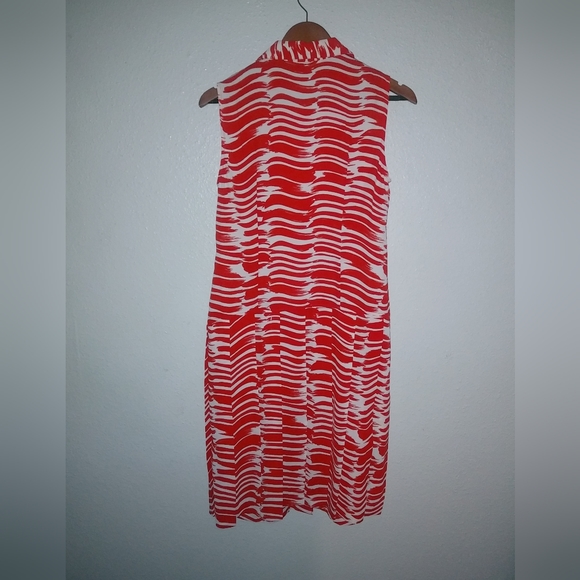 CAbi S Brushstroke Drop Waist Pleated Dress New in Red and White NWT - Picture 4 of 12